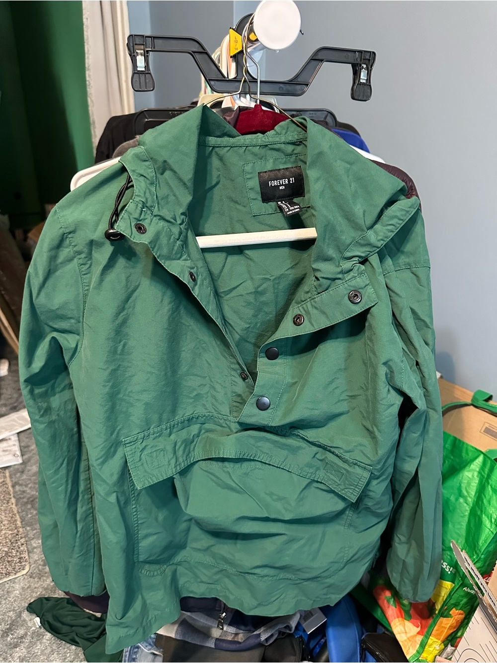 Forever 21 Men's Green Button-Up Shirt